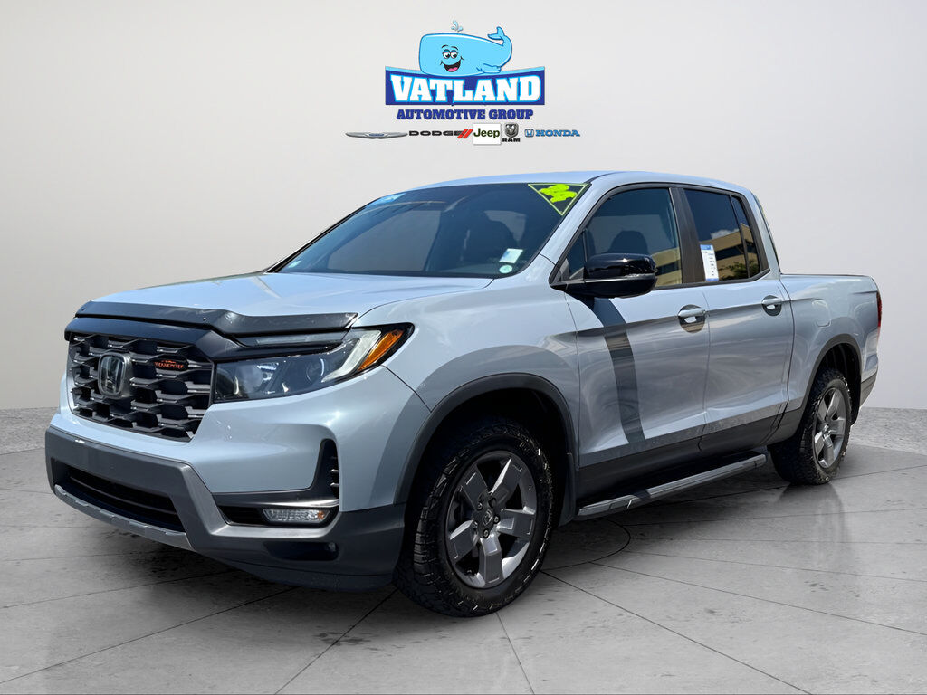 2024 Honda Ridgeline AWD TRAILSPORT — photo 1 of 7