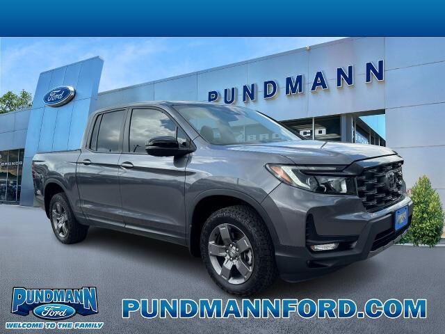 2024 Honda Ridgeline TrailSport — photo 1 of 13