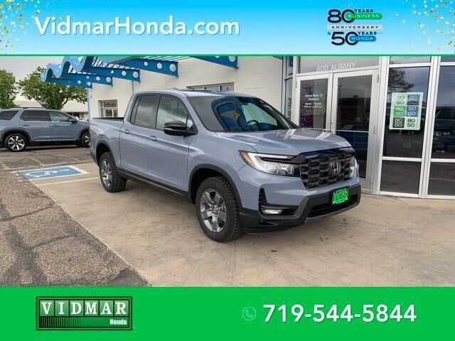 2025 Honda Ridgeline TrailSport — photo 1 of 13