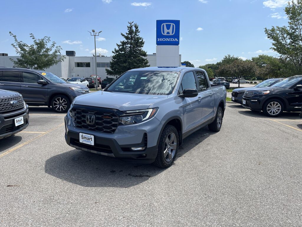 2024 Honda Ridgeline TrailSport — photo 1 of 13