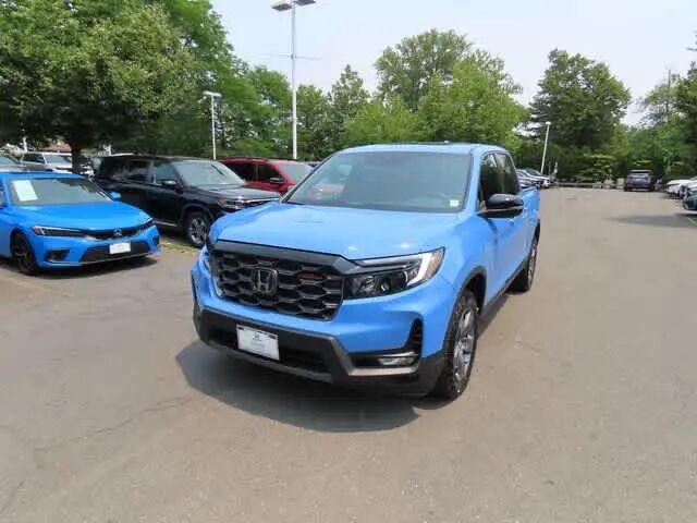 2025 Honda Ridgeline TrailSport — photo 1 of 13