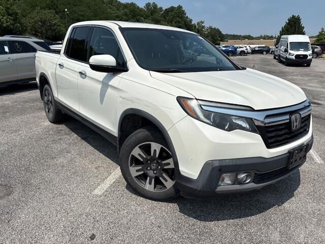 2017 Honda Ridgeline RTL-E — photo 1 of 8