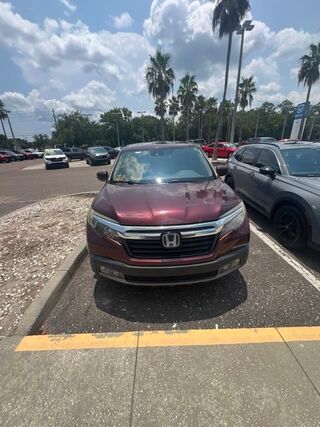 2019 Honda Ridgeline AWD RTL-E — photo 1 of 7