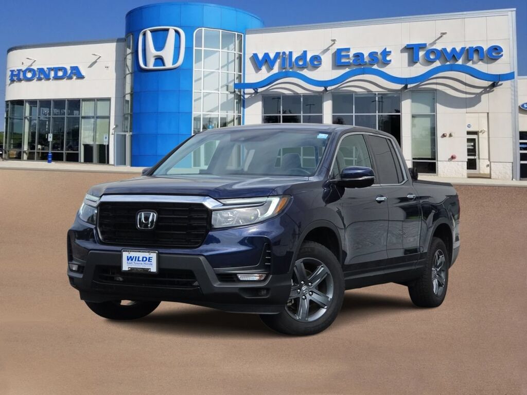 2023 Honda Ridgeline AWD RTL-E — photo 1 of 7