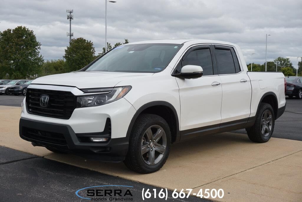 2023 Honda Ridgeline RTL-E — photo 1 of 13