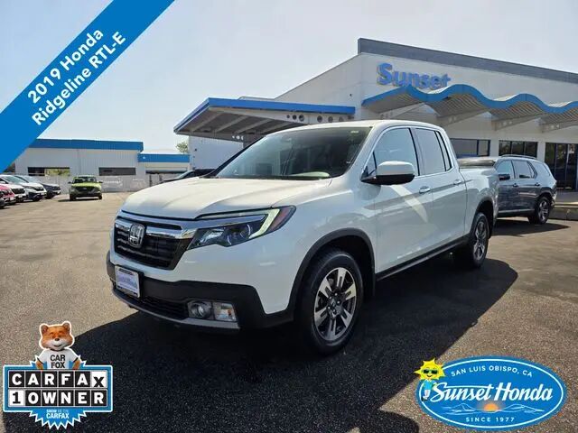 2019 Honda Ridgeline RTL-E — photo 1 of 13