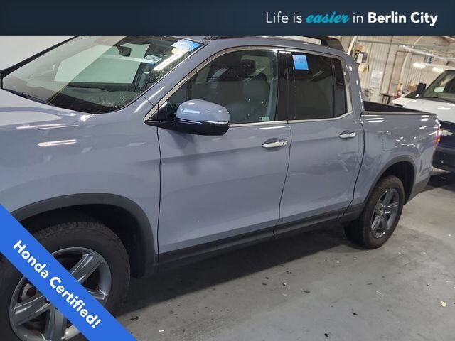 2023 Honda Ridgeline AWD RTL-E — photo 1 of 7
