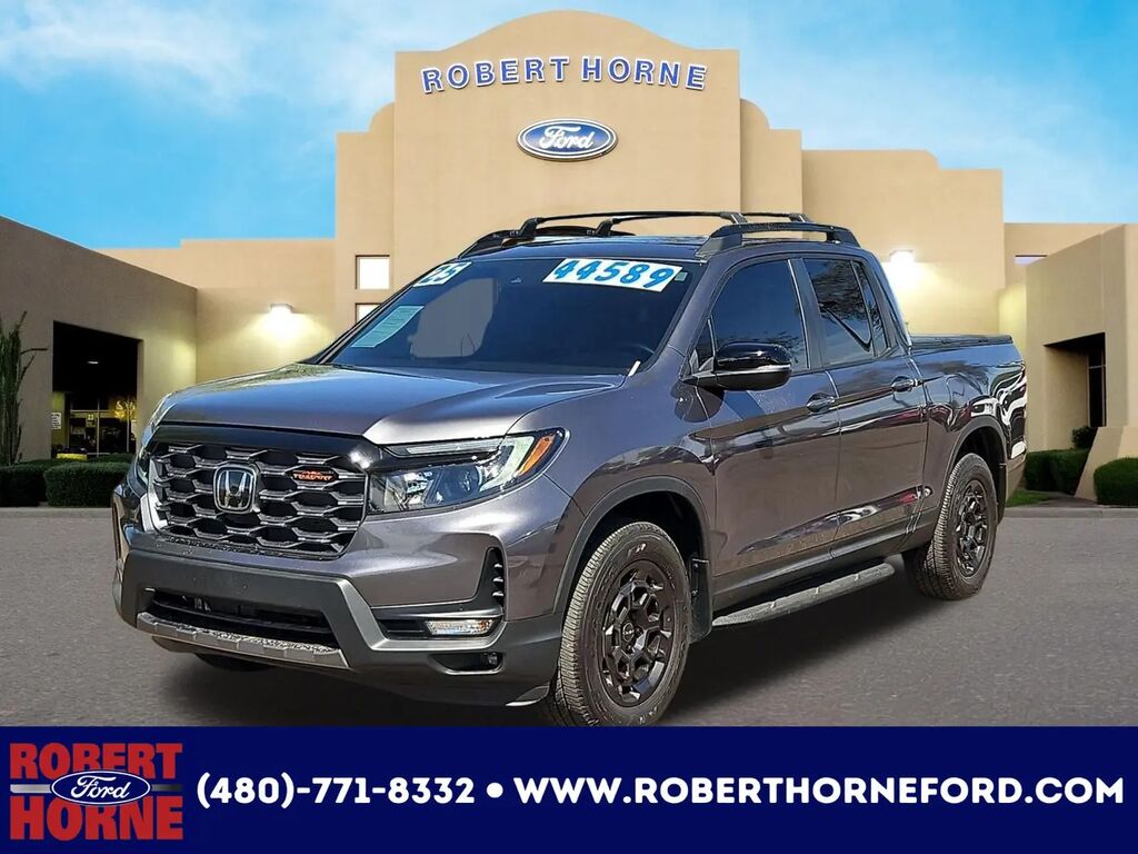 2025 Honda Ridgeline TrailSport+ — photo 1 of 15