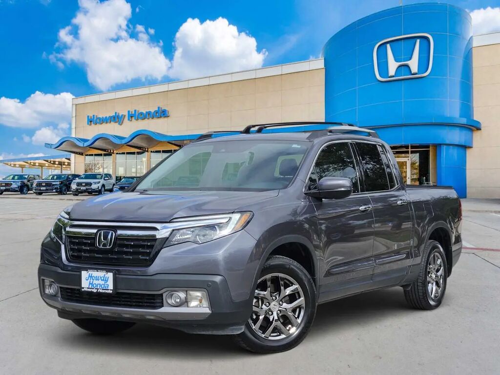 2017 Honda Ridgeline RTL-E — photo 1 of 13