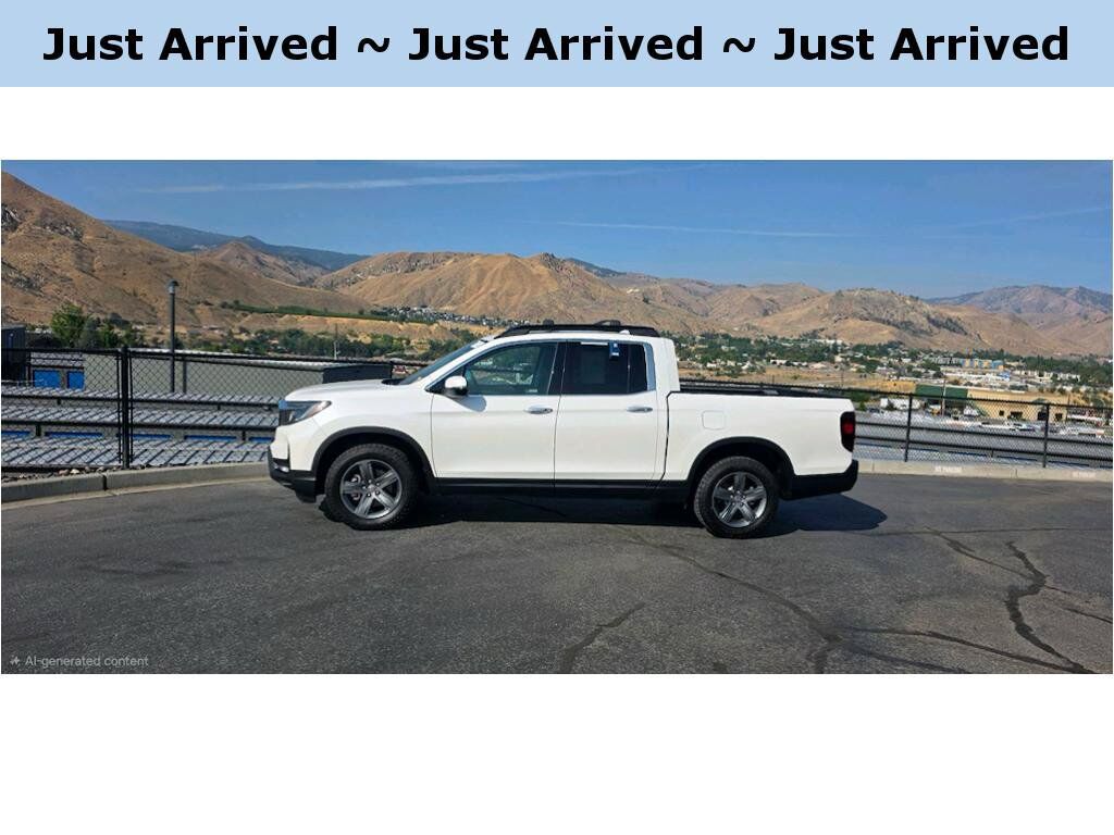 2023 Honda Ridgeline AWD RTL-E — photo 1 of 7