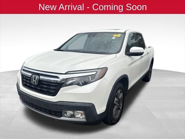 2019 Honda Ridgeline RTL-E — photo 1 of 15