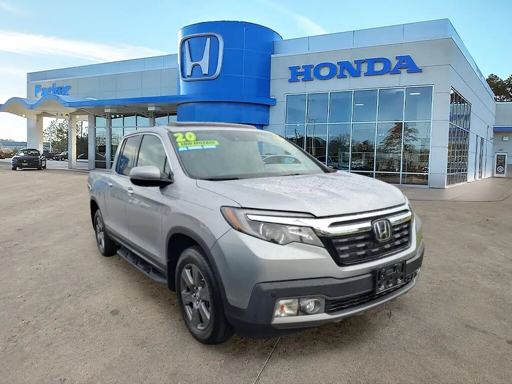 2020 Honda Ridgeline RTL-E — photo 1 of 13