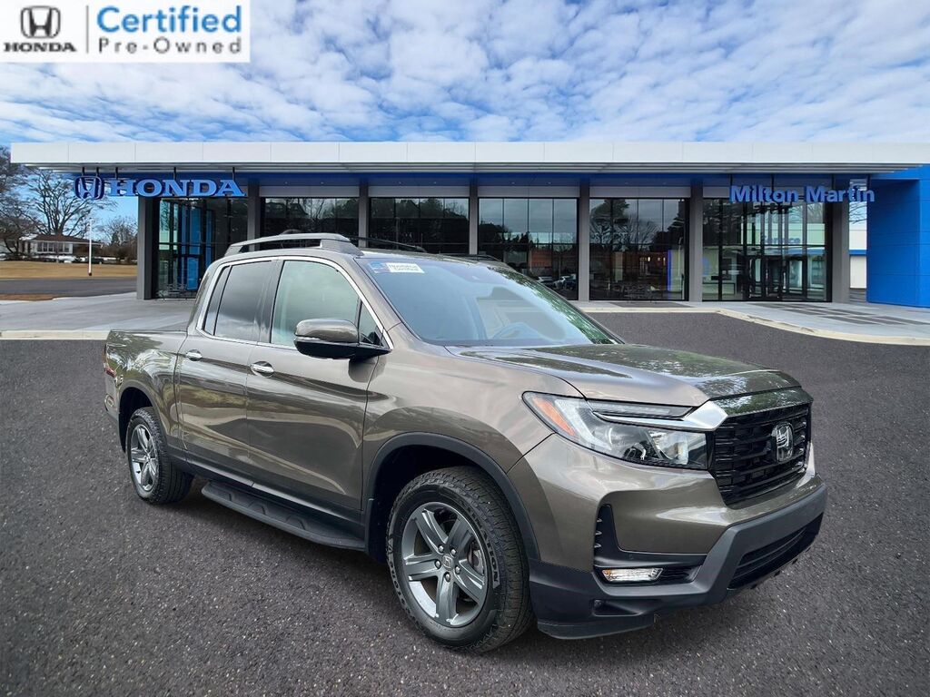 2023 Honda Ridgeline RTL-E — photo 1 of 13