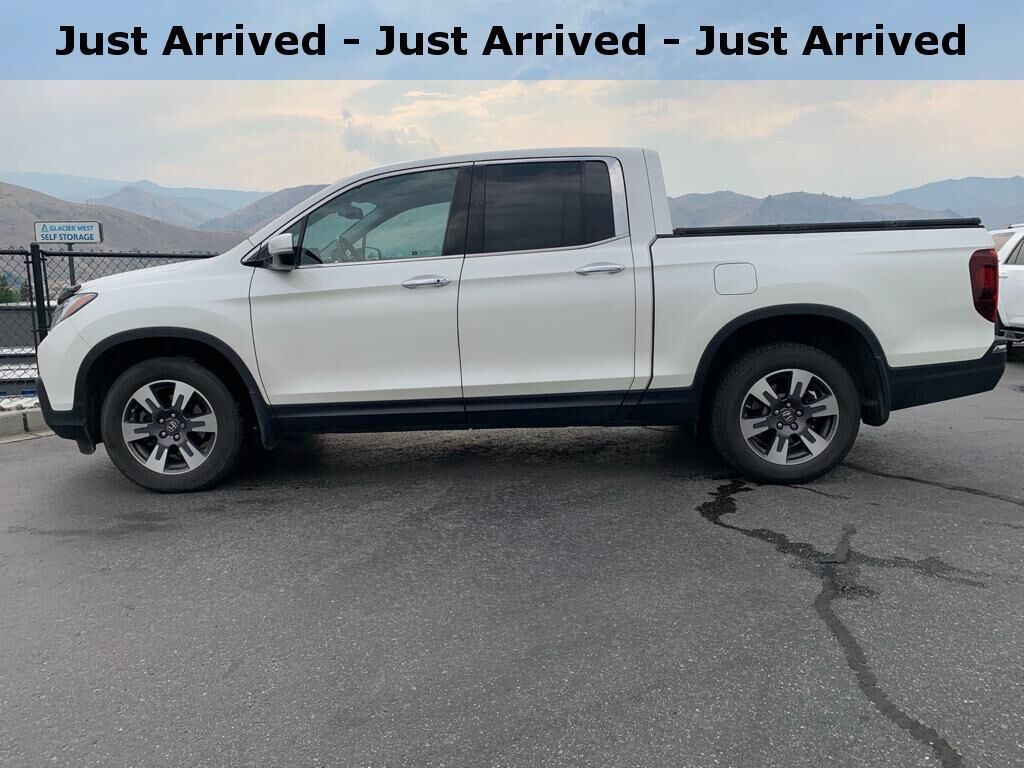 2017 Honda Ridgeline RTL-E — photo 1 of 2