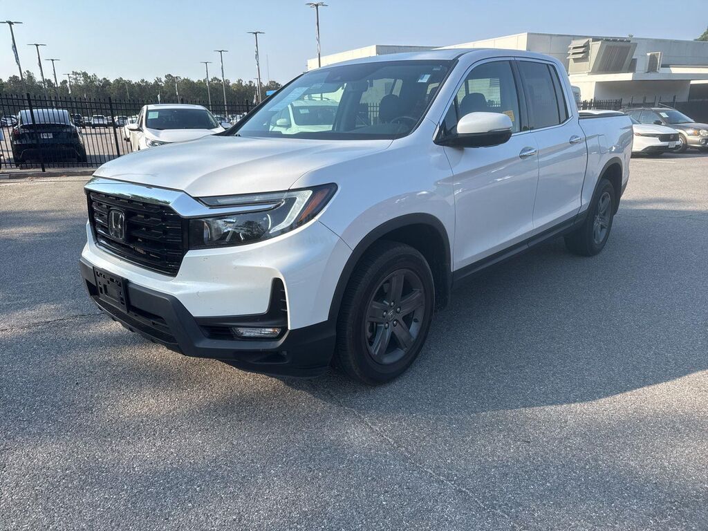 2023 Honda Ridgeline RTL-E — photo 1 of 13