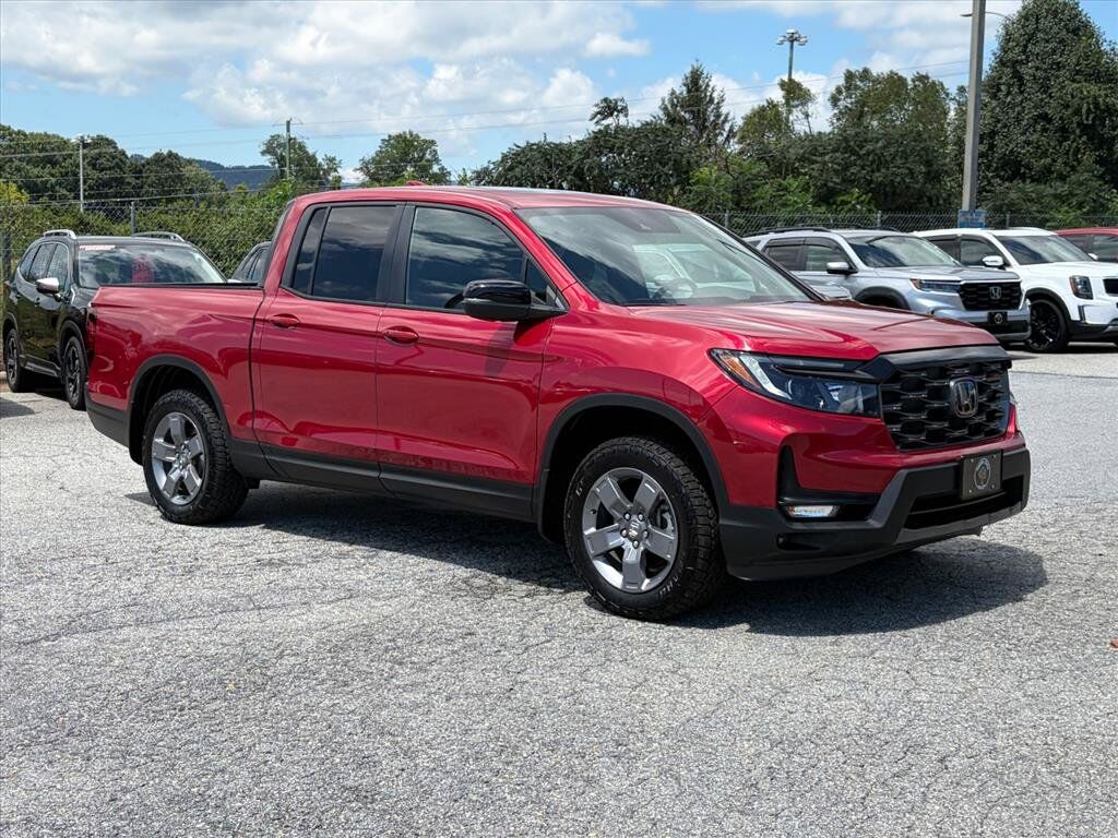 2025 Honda Ridgeline TrailSport w/HPD Wheels — photo 1 of 7