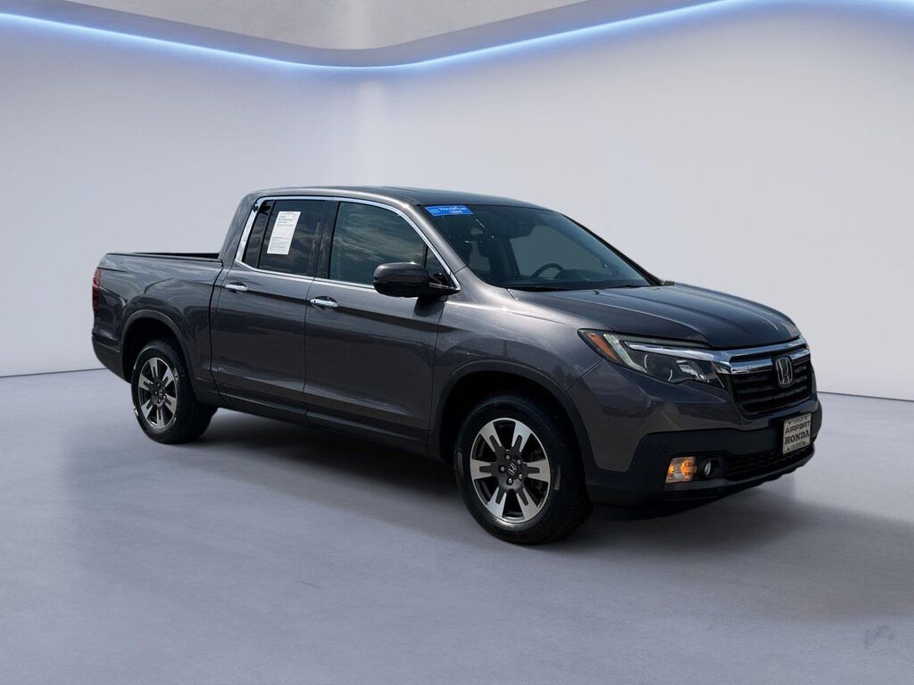 2019 Honda Ridgeline RTL-E — photo 1 of 13
