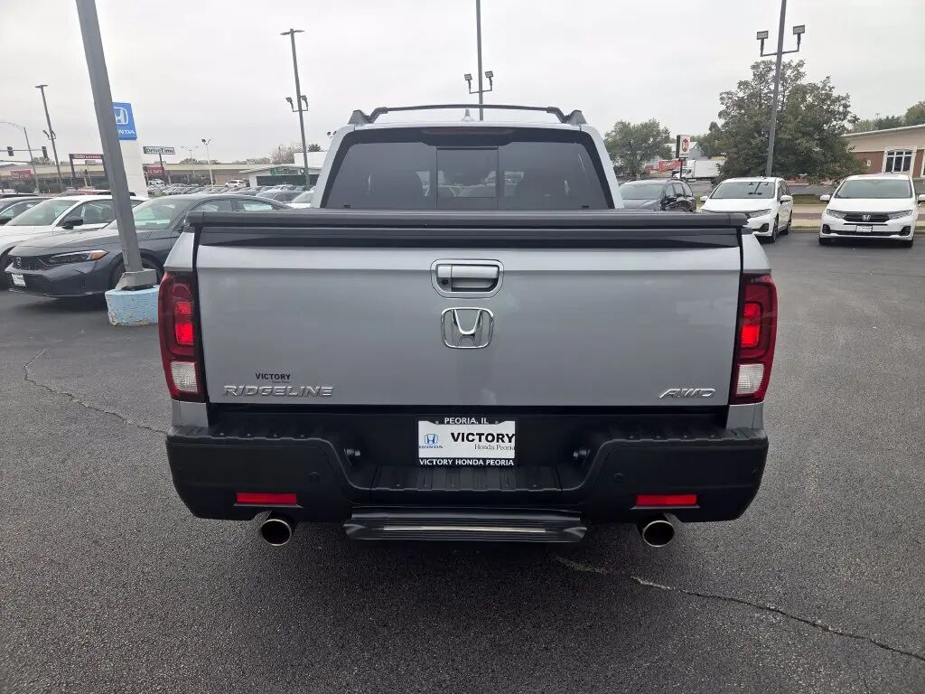 2023 Honda Ridgeline RTL-E — photo 1 of 13