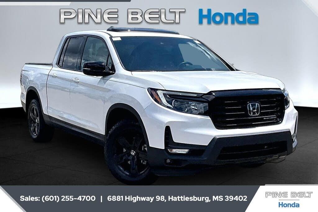 2022 Honda Ridgeline Black Edition — photo 1 of 2