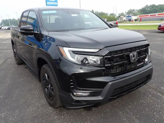 2025 Honda Ridgeline Black Edition — photo 1 of 13