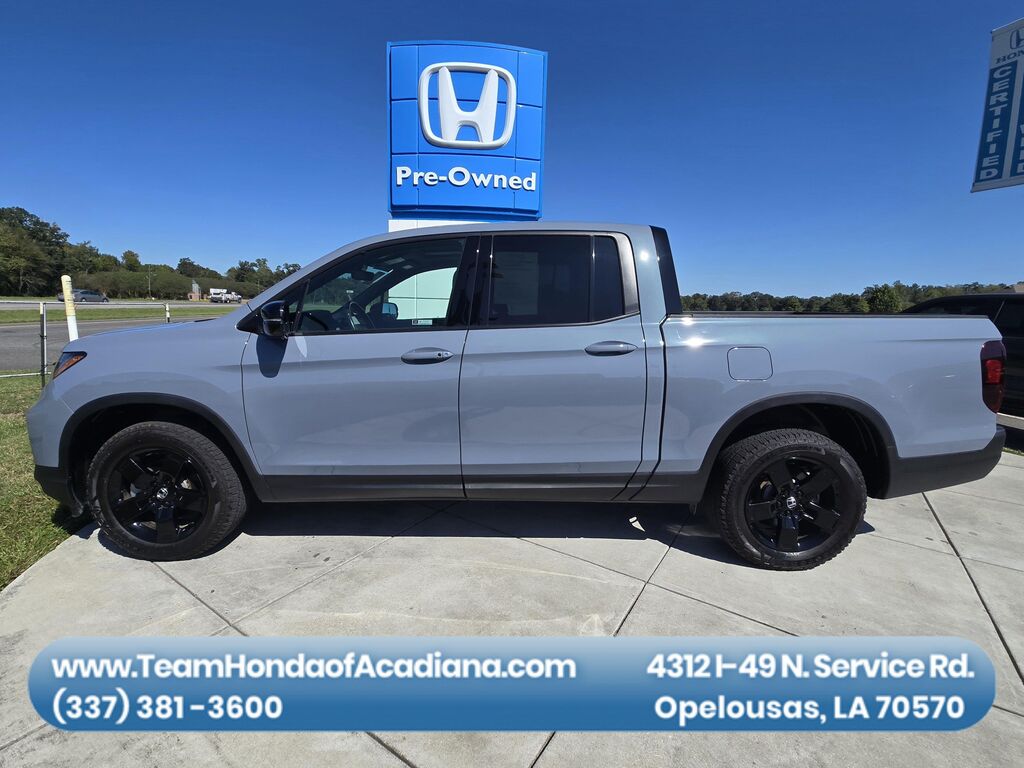 2025 Honda Ridgeline Black Edition — photo 1 of 7