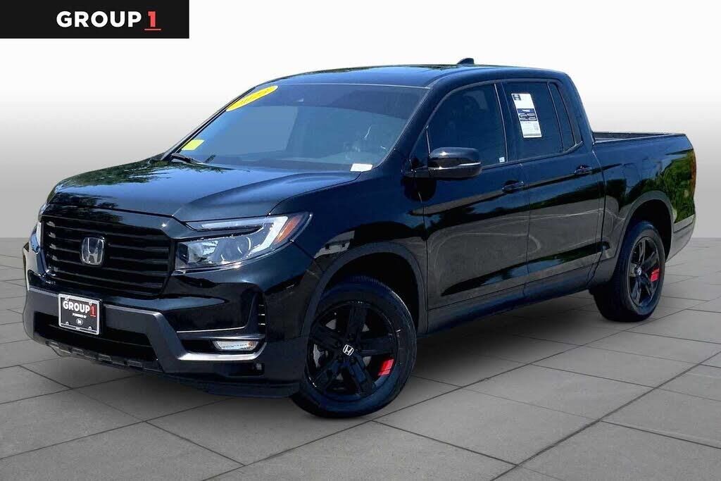 2023 Honda Ridgeline Black Edition — photo 1 of 1