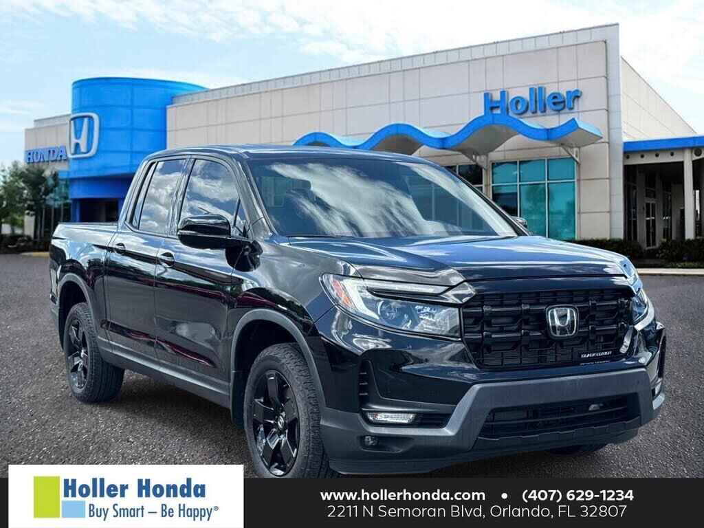 2024 Honda Ridgeline Black Edition — photo 1 of 1