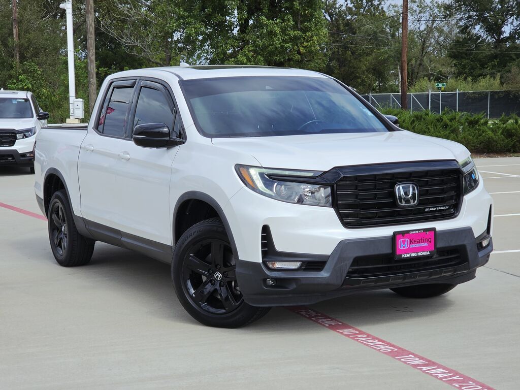 2023 Honda Ridgeline AWD BLACK EDITION — photo 1 of 7