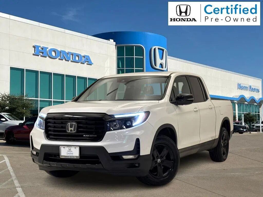 2023 Honda Ridgeline Black Edition — photo 1 of 13