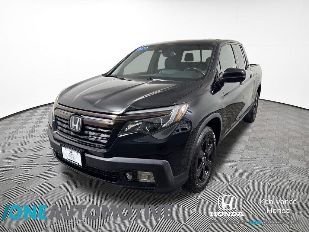 2017 Honda Ridgeline Black Edition — photo 1 of 1