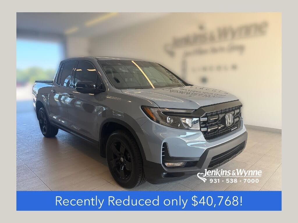 2025 Honda Ridgeline Black Edition — photo 1 of 1