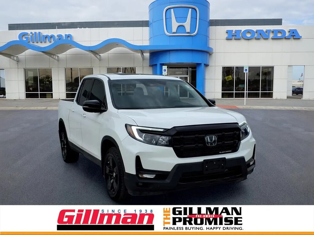 2025 Honda Ridgeline Black Edition — photo 1 of 13