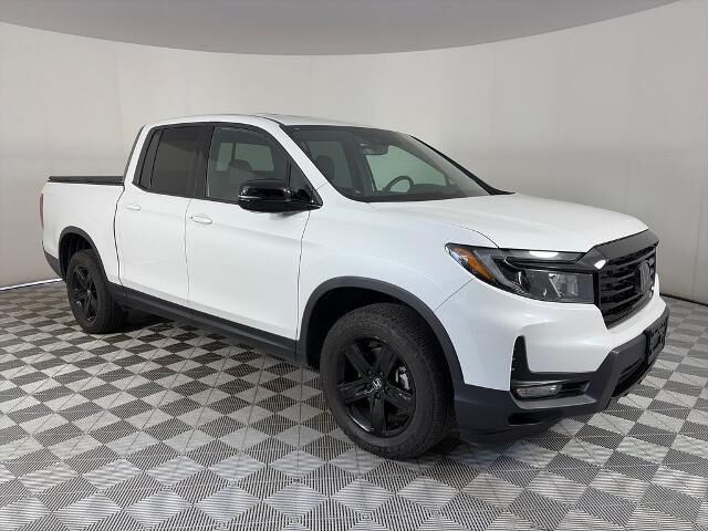 2021 Honda Ridgeline Black Edition — photo 1 of 13