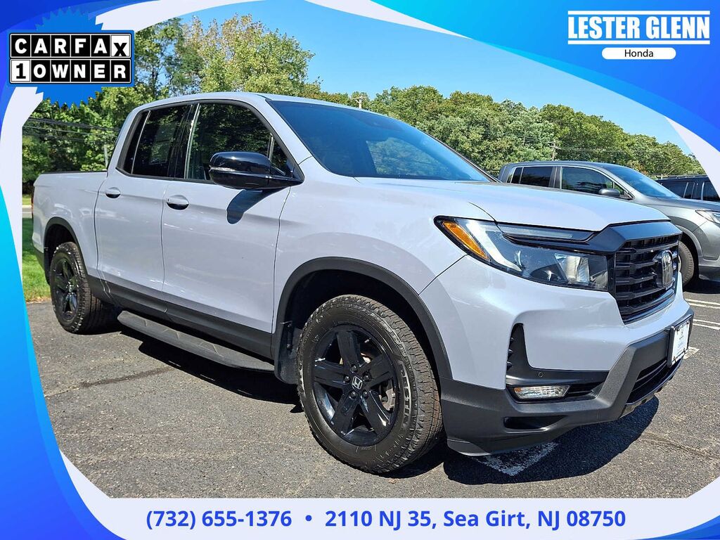 2023 Honda Ridgeline AWD BLACK EDITION — photo 1 of 7