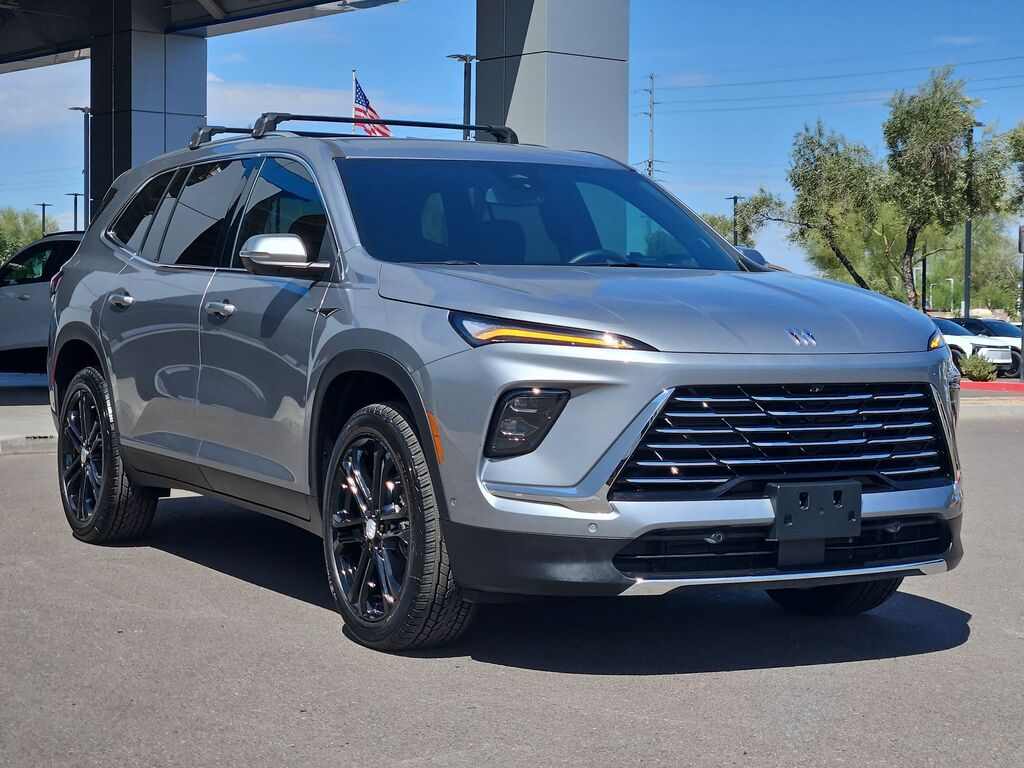 2025 Buick Enclave Preferred — photo 1 of 7