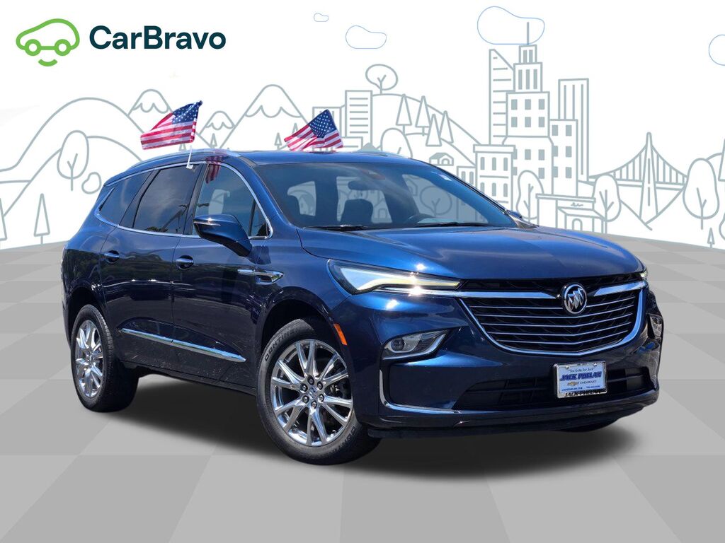 2023 Buick Enclave Essence — photo 1 of 6