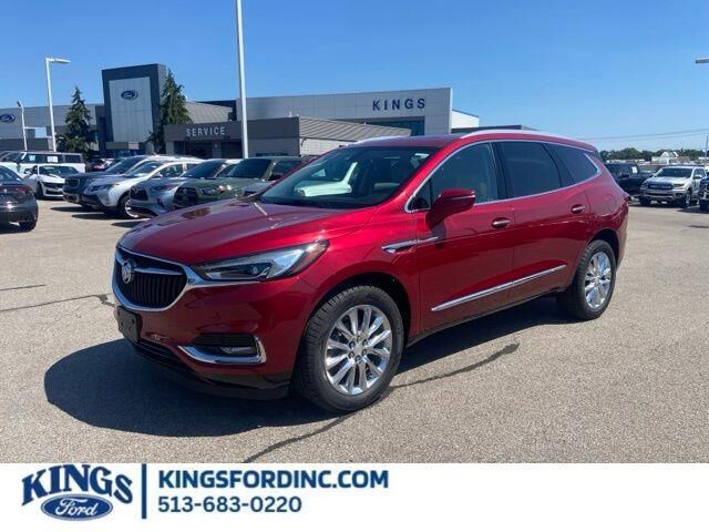 2019 Buick Enclave Essence — photo 1 of 9