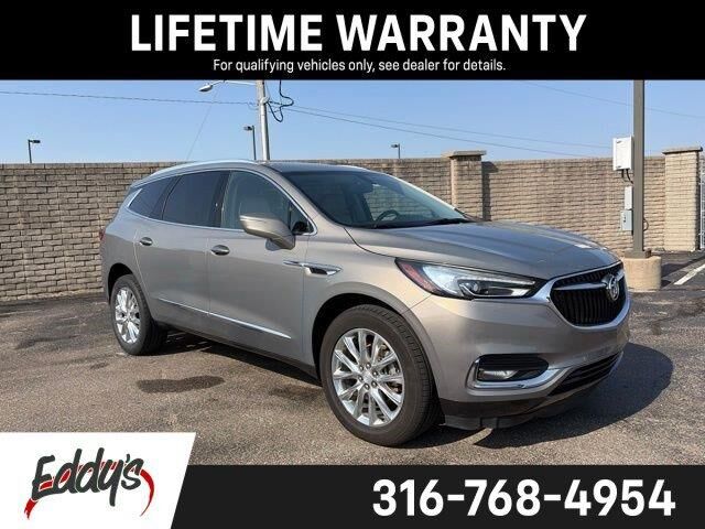 2019 Buick Enclave Essence — photo 1 of 13