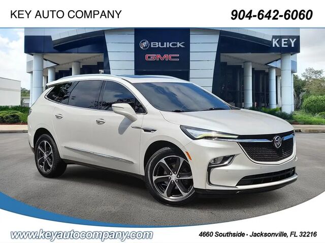 2022 Buick Enclave Essence
