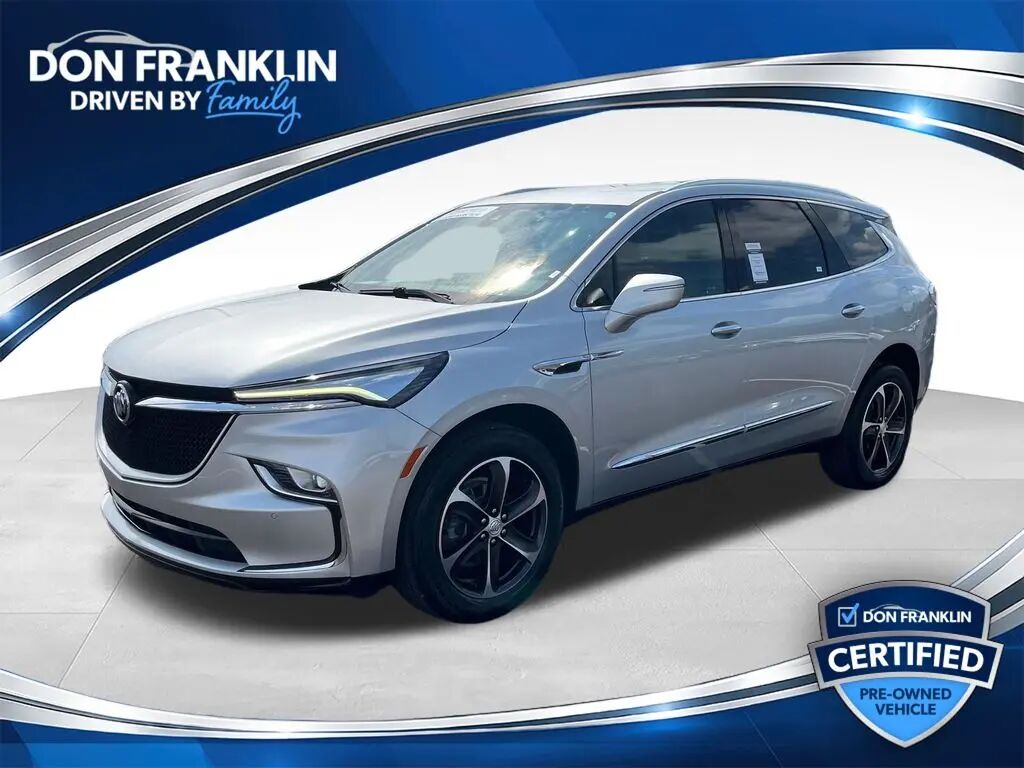 2022 Buick Enclave Essence — photo 1 of 13
