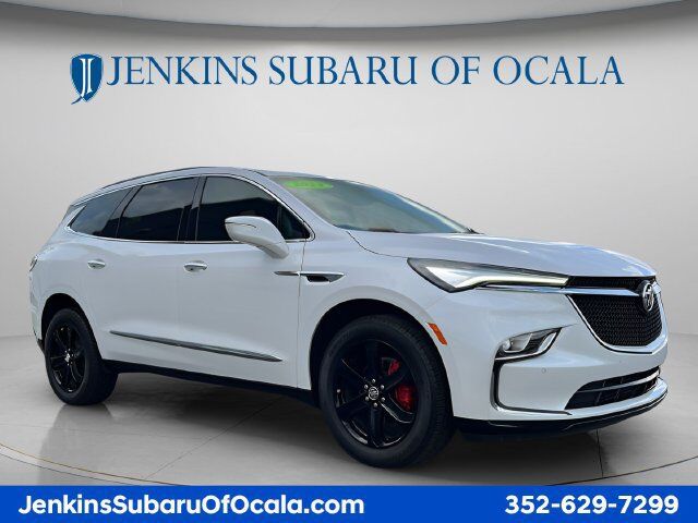2024 Buick Enclave Essence