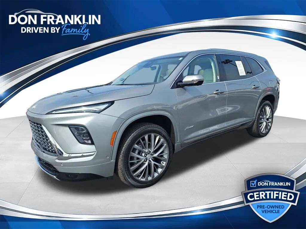 2025 Buick Enclave Avenir — photo 1 of 13