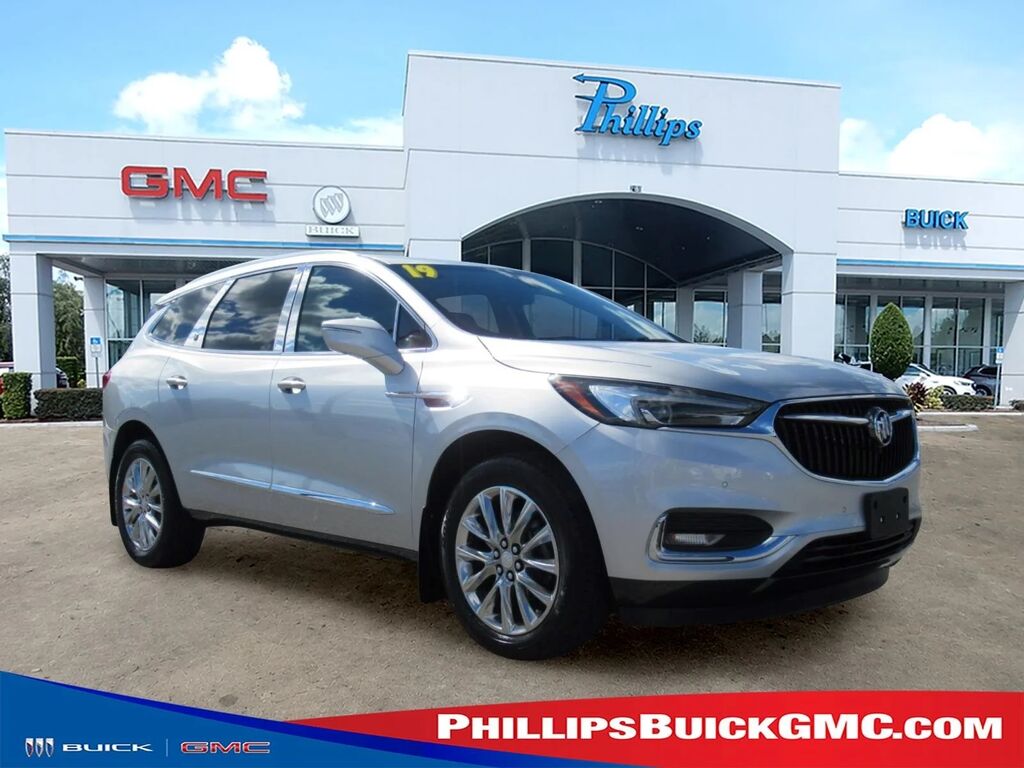 2019 Buick Enclave Premium — photo 1 of 13