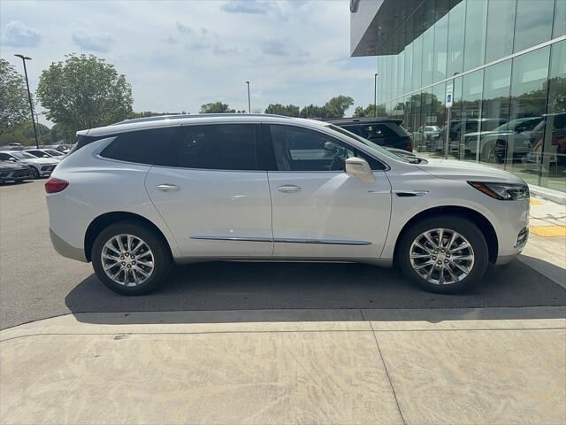 2021 Buick Enclave Premium — photo 1 of 13
