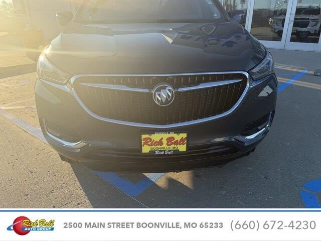 2020 Buick Enclave Essence
