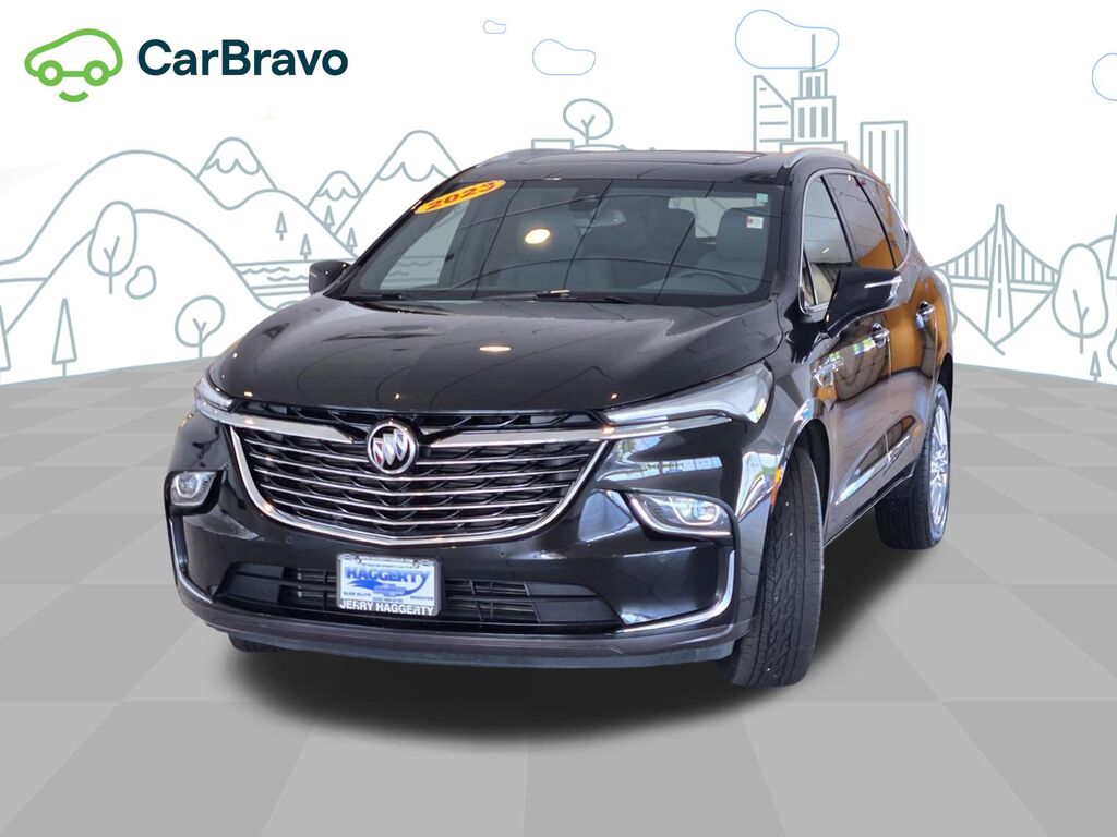 2023 Buick Enclave Essence — photo 1 of 6
