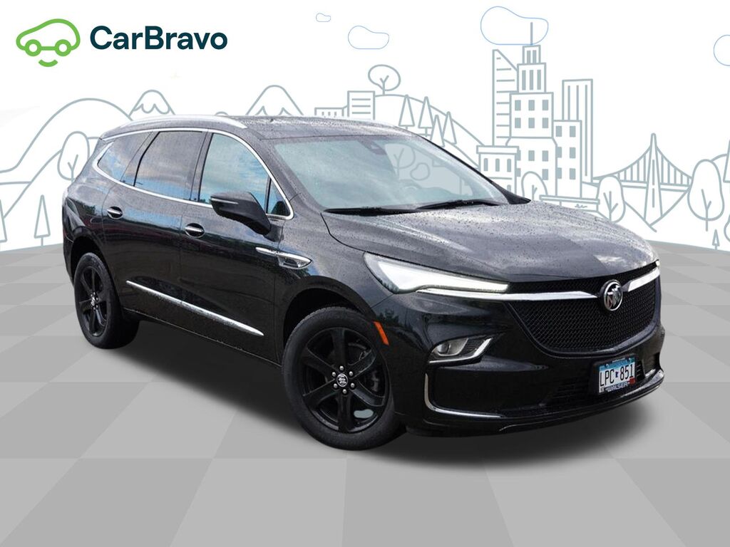 2024 Buick Enclave Essence — photo 1 of 6