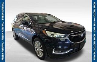 2020 Buick Enclave Essence — photo 1 of 1
