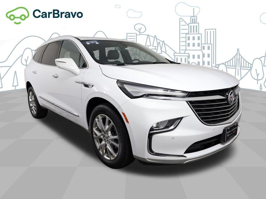 2023 Buick Enclave Essence — photo 1 of 6