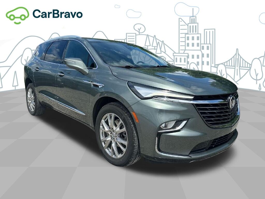 2024 Buick Enclave Essence — photo 1 of 1